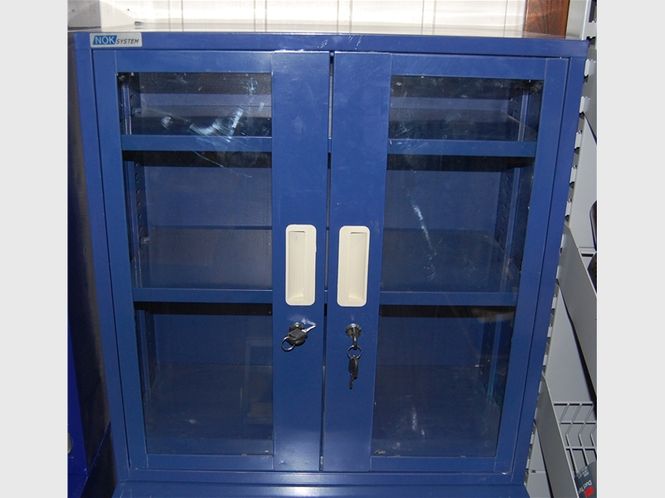 Hovedbilde BA-02 Skap med dører - Blå