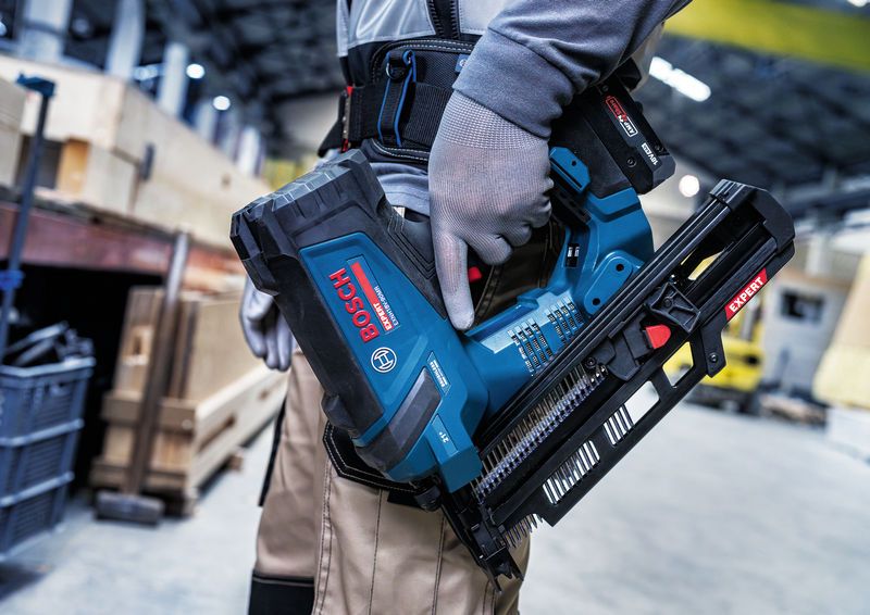 BOSCH SPIKERPISTOL EXPERT EXNH18V-90MR SOLO XLB