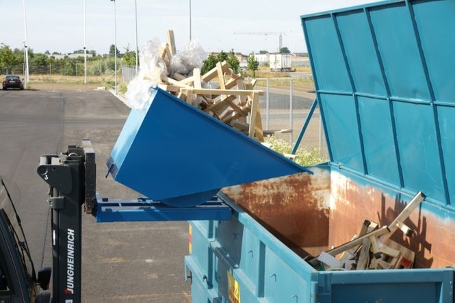 Hovedbilde Tippcontainer Standard 600L Blå