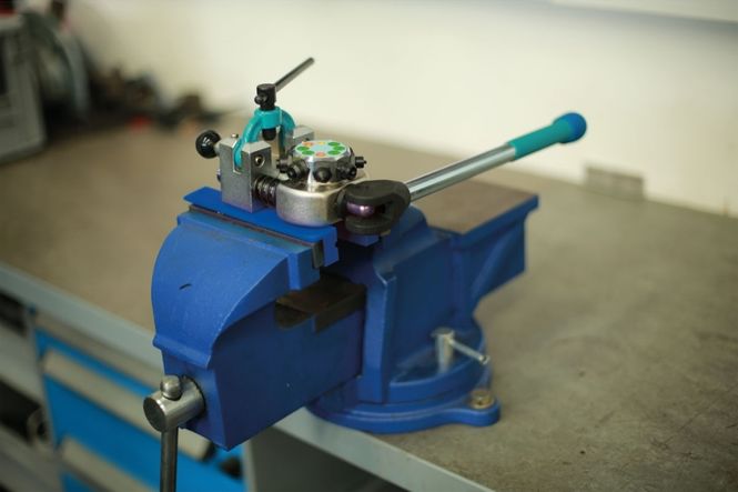 Hovedbilde Skrustikke beskytter med magnet 155mm 8779